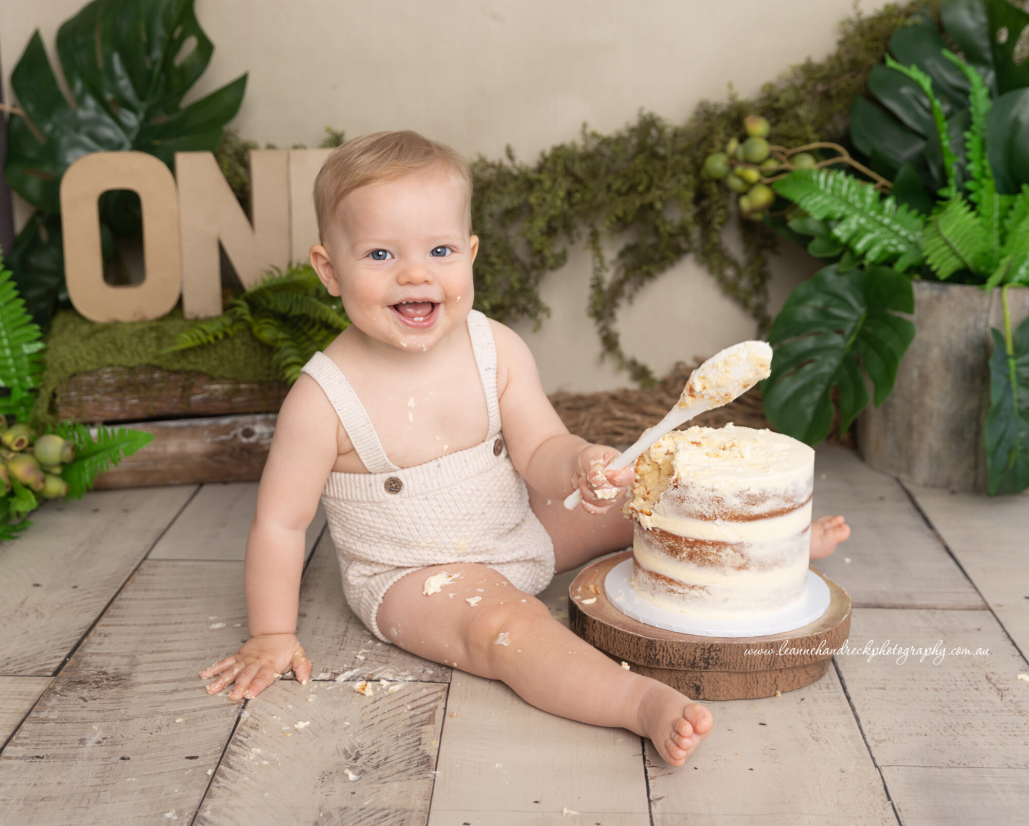 cake smash photographer gold coast